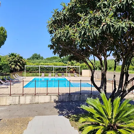 Hotel Les Mimosas Lunel (Herault)