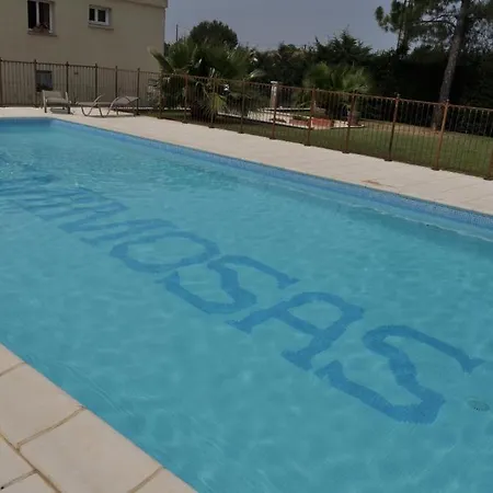 Hotel Les Mimosas Lunel (Herault)